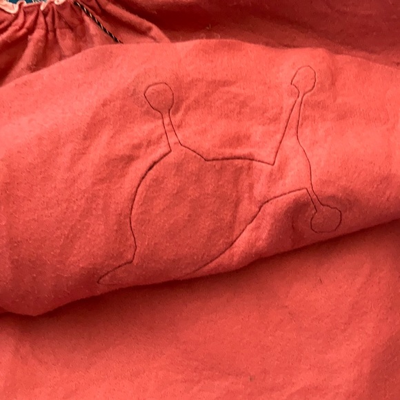 Handcrafted pink poodle skirt - Picture 3 of 4